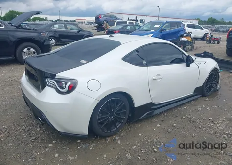 2013 Scion Fr-S from USA, damaged, VIN JF1ZNAA15D2707231